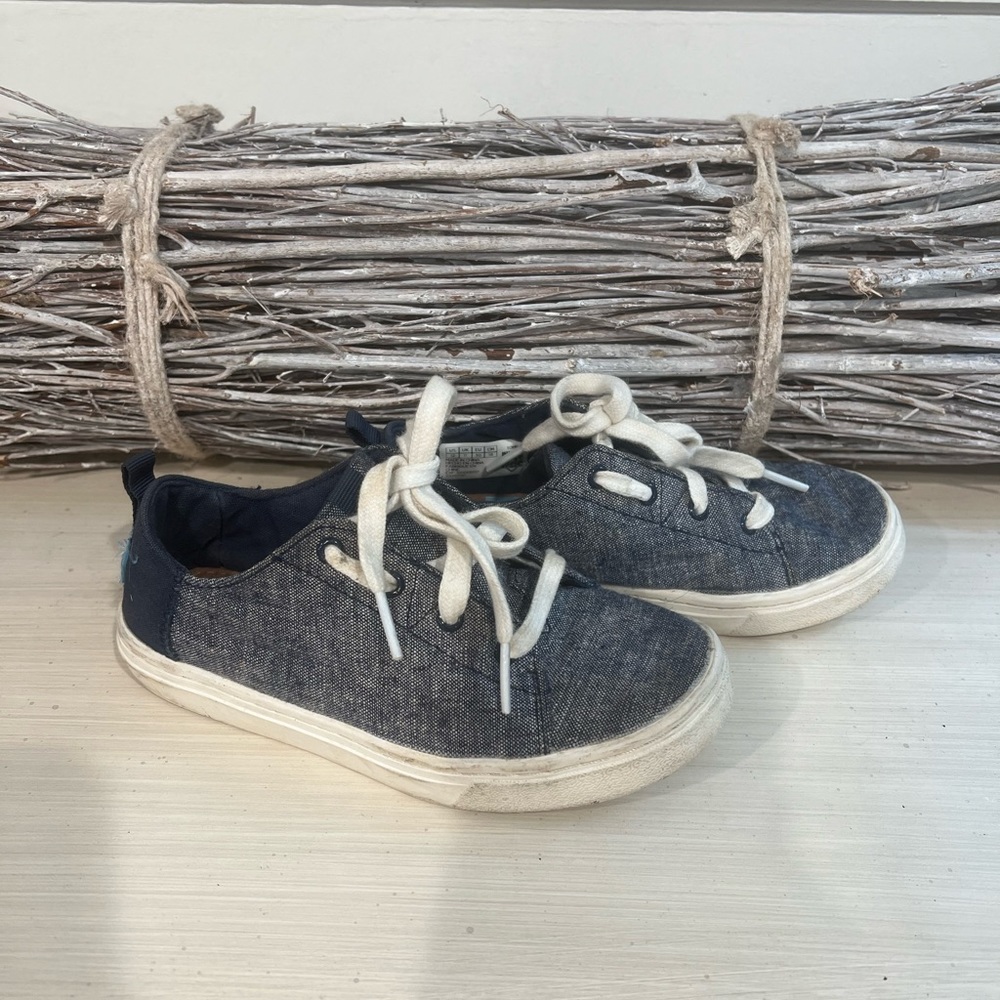 Toms shoes, little boys size 12. GUC. Not first owner.